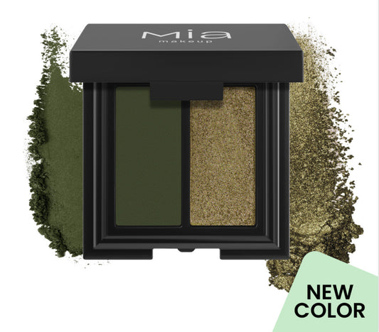 DOUBLE MATCH EYESHADOW DUO
17 Gianni & Donatella