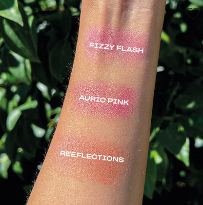 CHEEK FREAK SHIMMER BLUSH POWDER